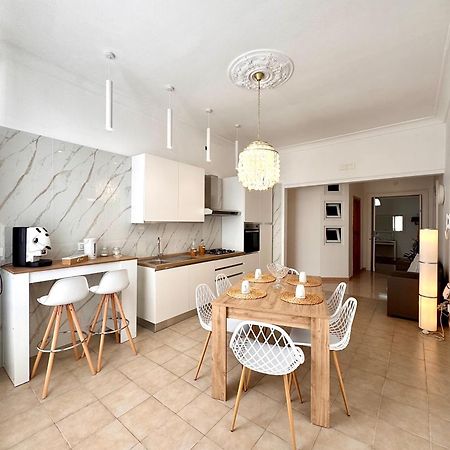 נאפולי Galasso Apartments מראה חיצוני תמונה
