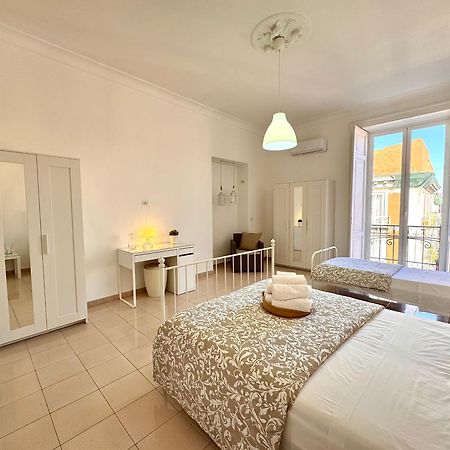 נאפולי Galasso Apartments מראה חיצוני תמונה
