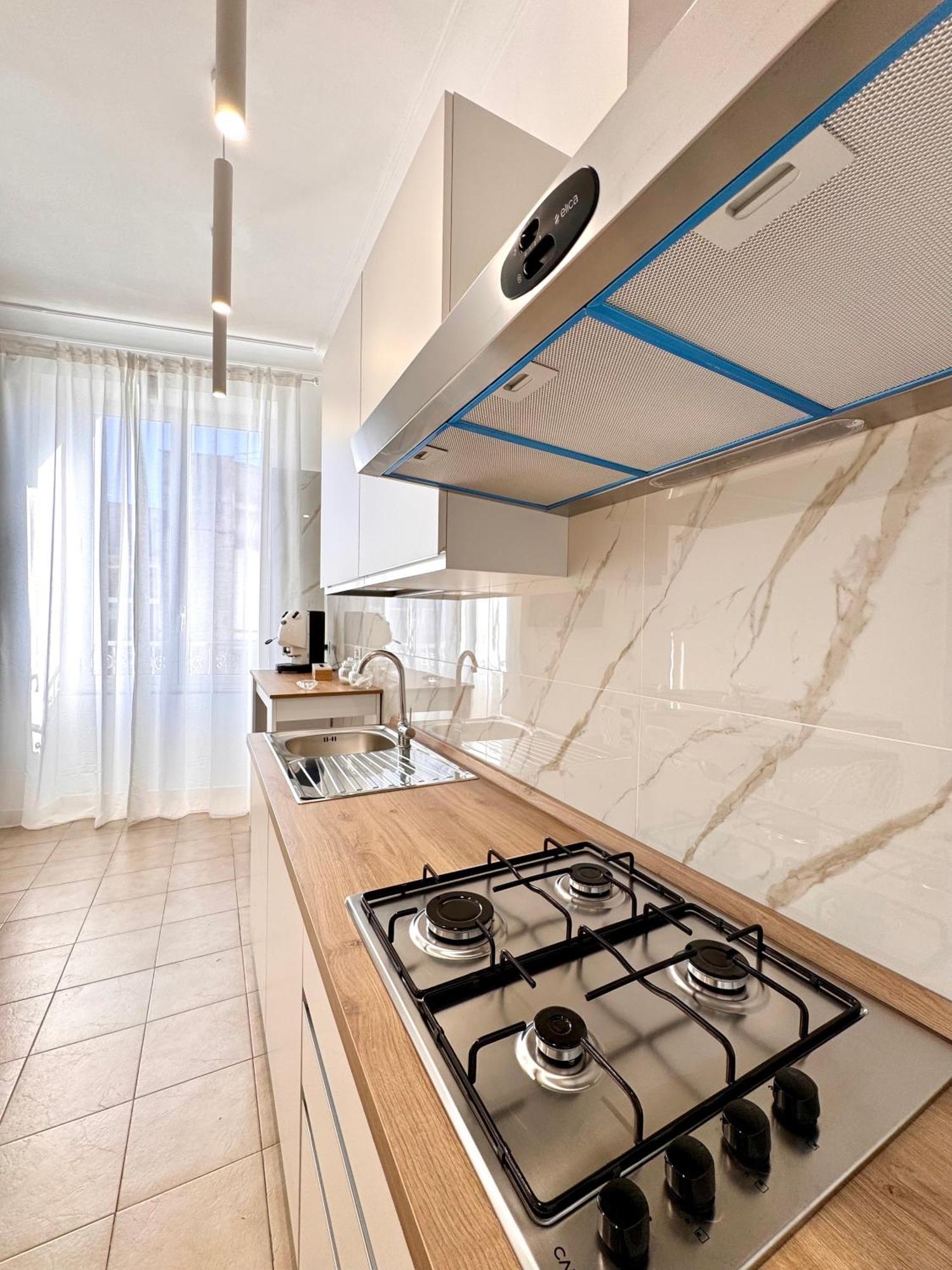 נאפולי Galasso Apartments מראה חיצוני תמונה
