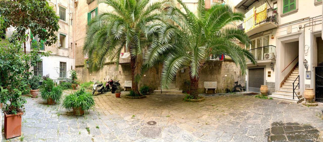 נאפולי Galasso Apartments מראה חיצוני תמונה